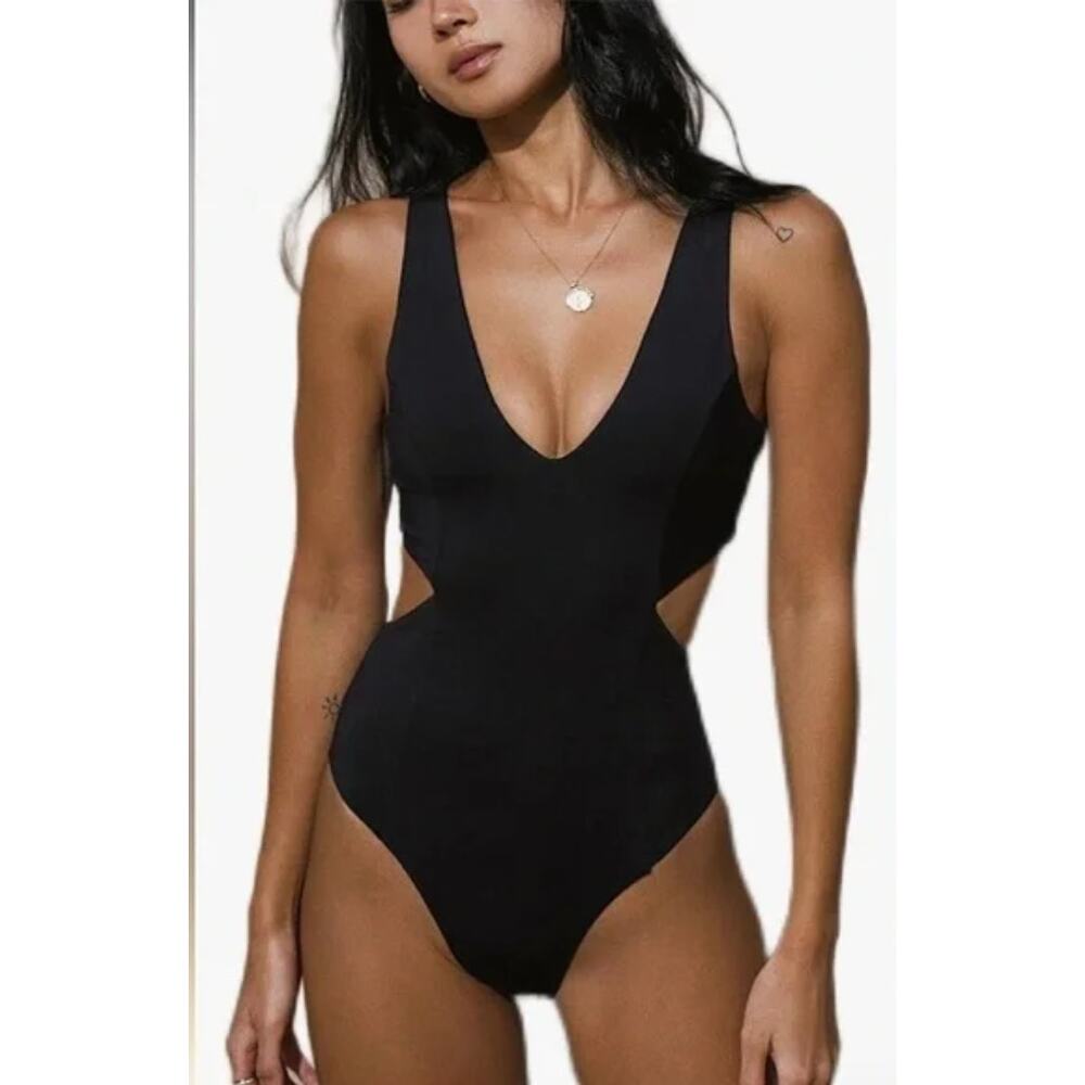 YUKARI SWIM One Piece Swimsuit Black Cut Out Monokini Swimwear Medium